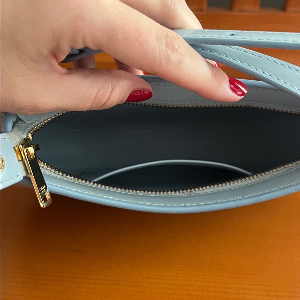 CELINE Medium Tilly Bag Pale Blue - Picture 3 of 7